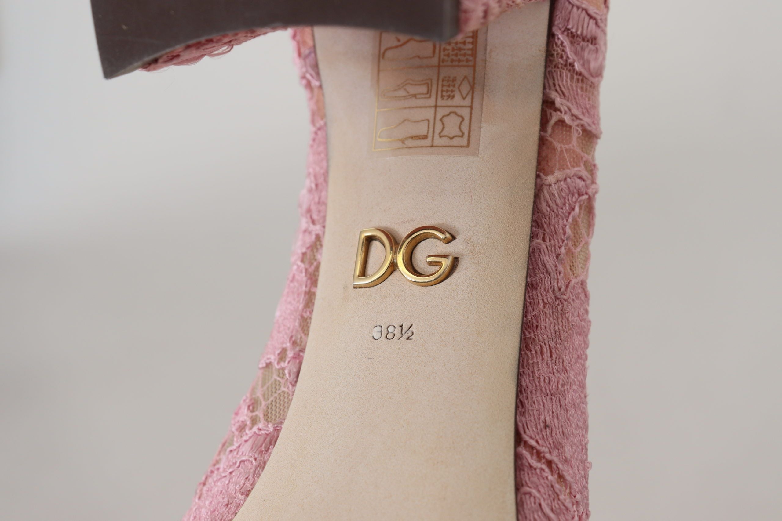 Dolce &amp; Gabbana Pink Taormina Lace Crystal Pumps Pastel Shoes