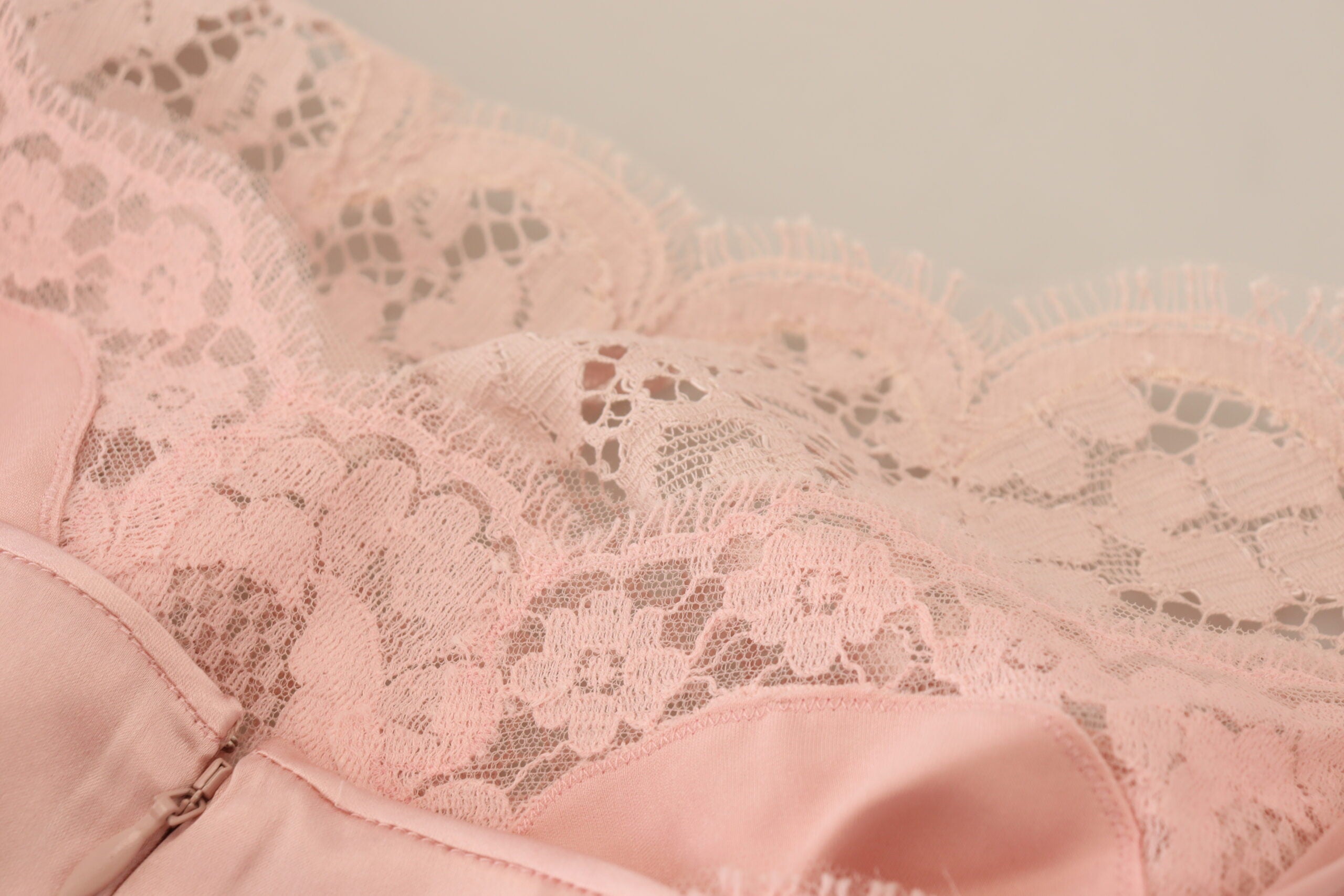 Dolce &amp; Gabbana Pink Floral Lace Sleeveless Tank Blouse Top