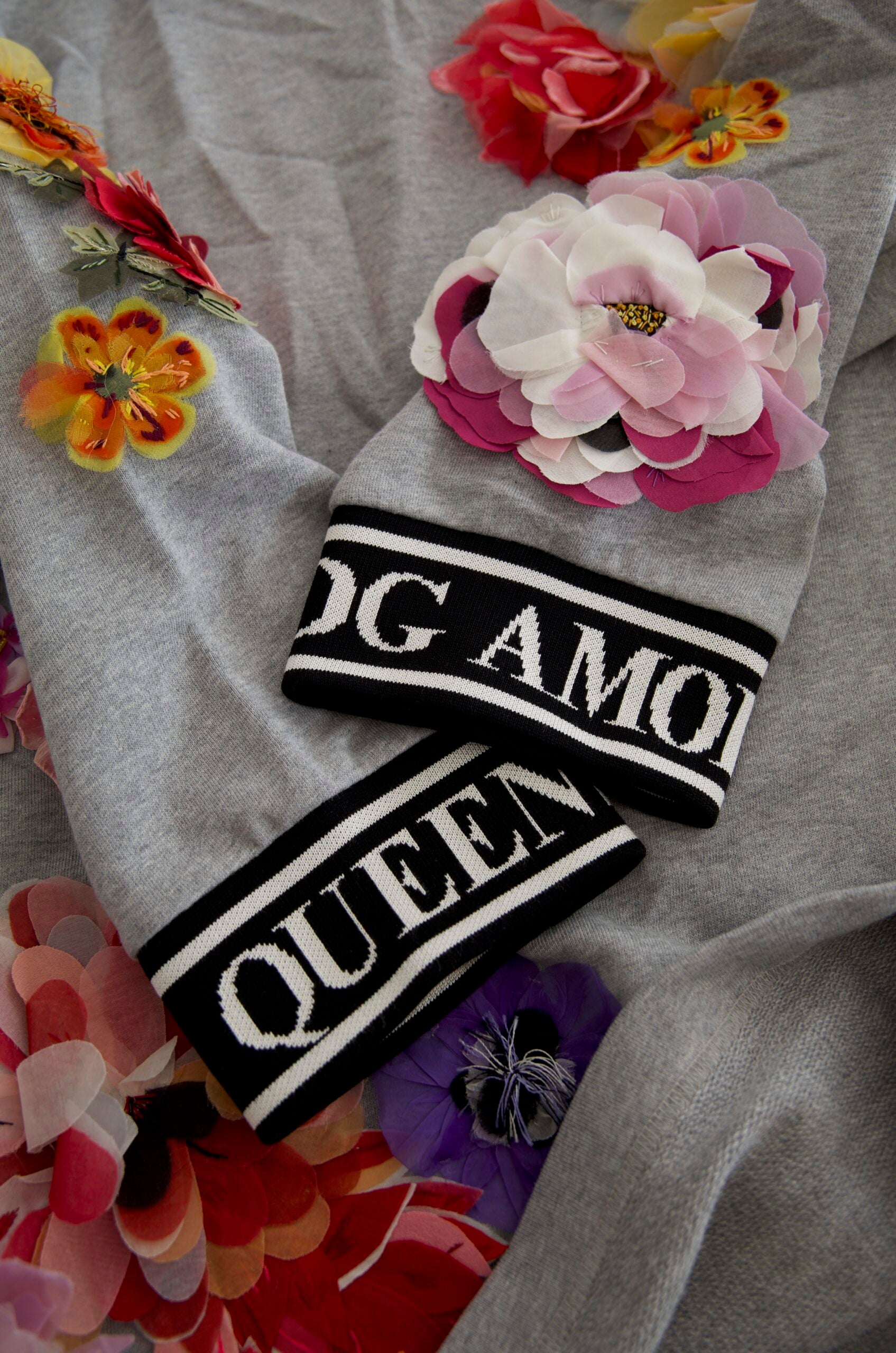 Dolce &amp; Gabbana Gray DG Amore Queen Floral Pullover Sweater