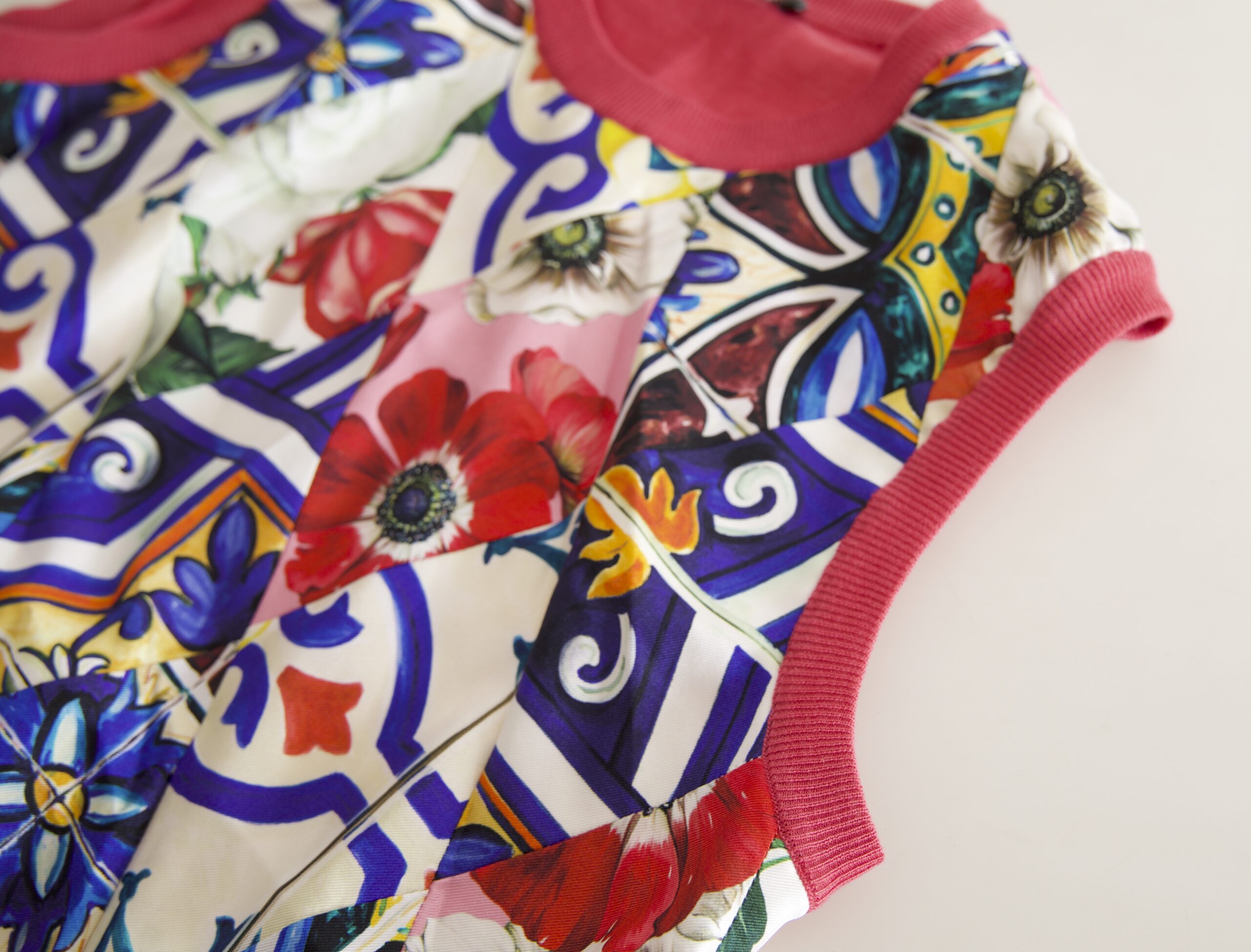Dolce &amp; Gabbana Multicolor Majolica Floral Crew Neck Tank Top